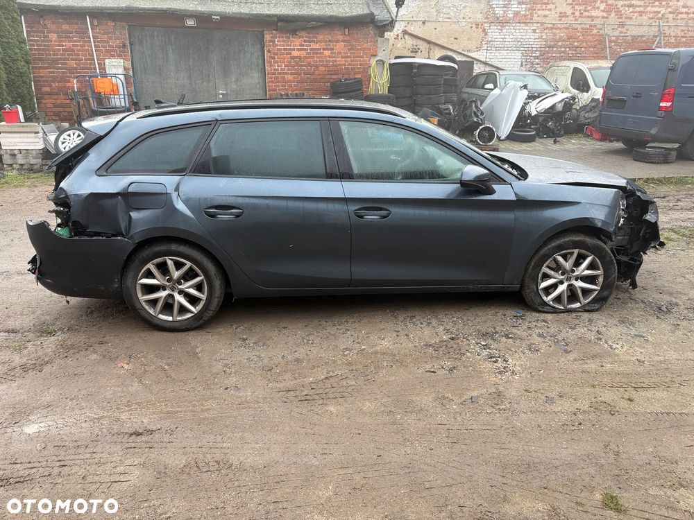 Seat Leon 2.0 TDI FR DSG - 6