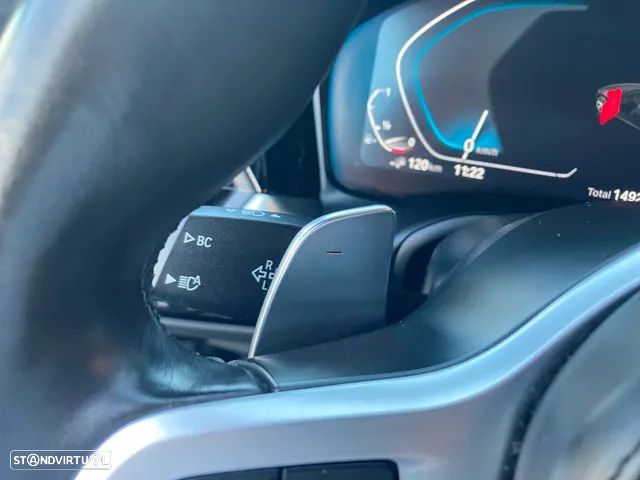 BMW 320 e Touring Pack Desportivo M Auto - 22