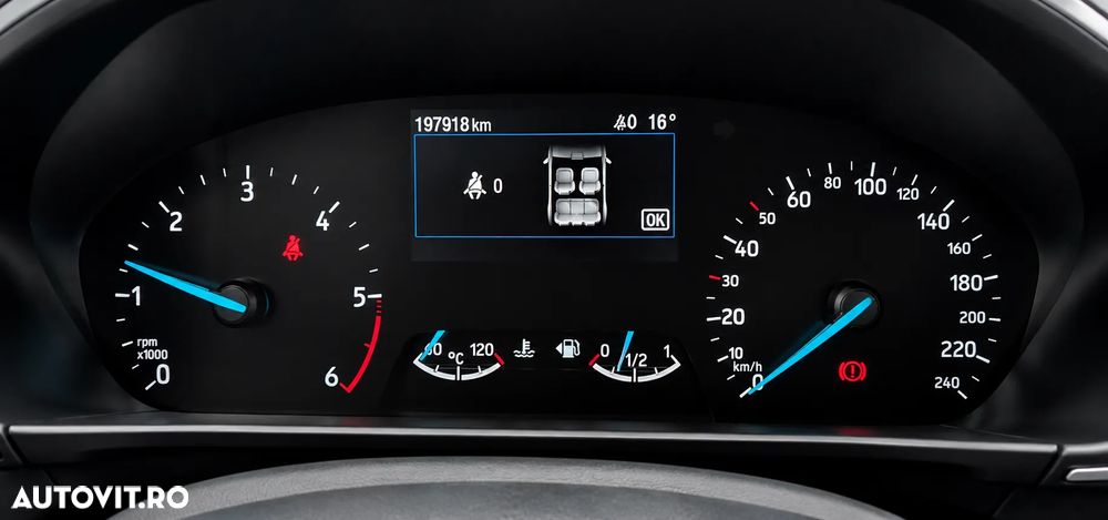 Ford Focus 1.5 EcoBlue Start-Stopp-System TITANIUM X - 14