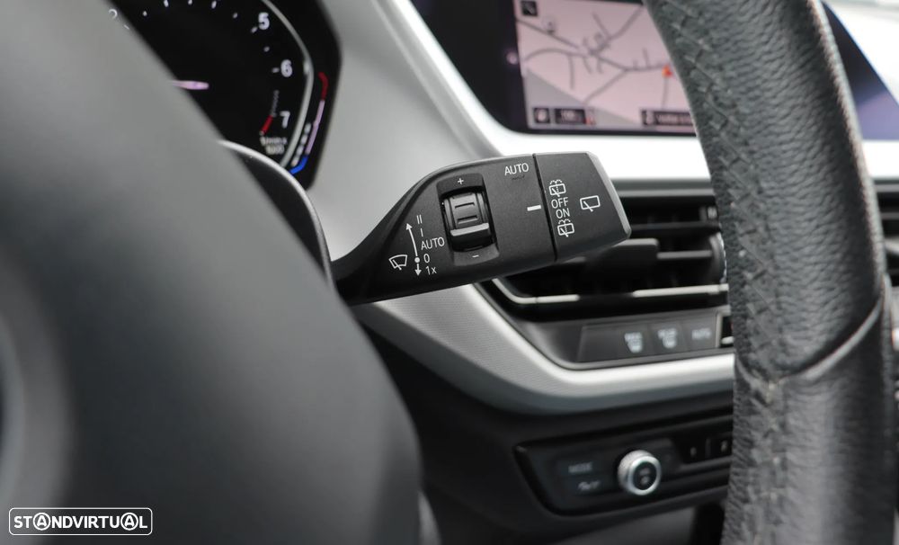 BMW 118 i Auto - 27