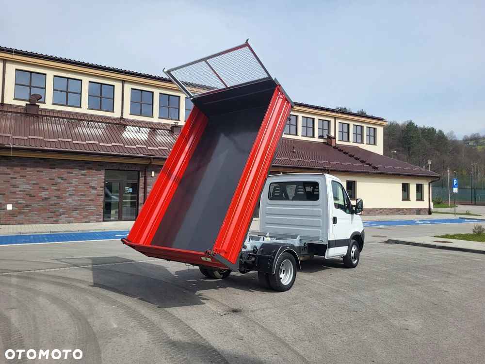 Iveco Daily 35C12 - 3