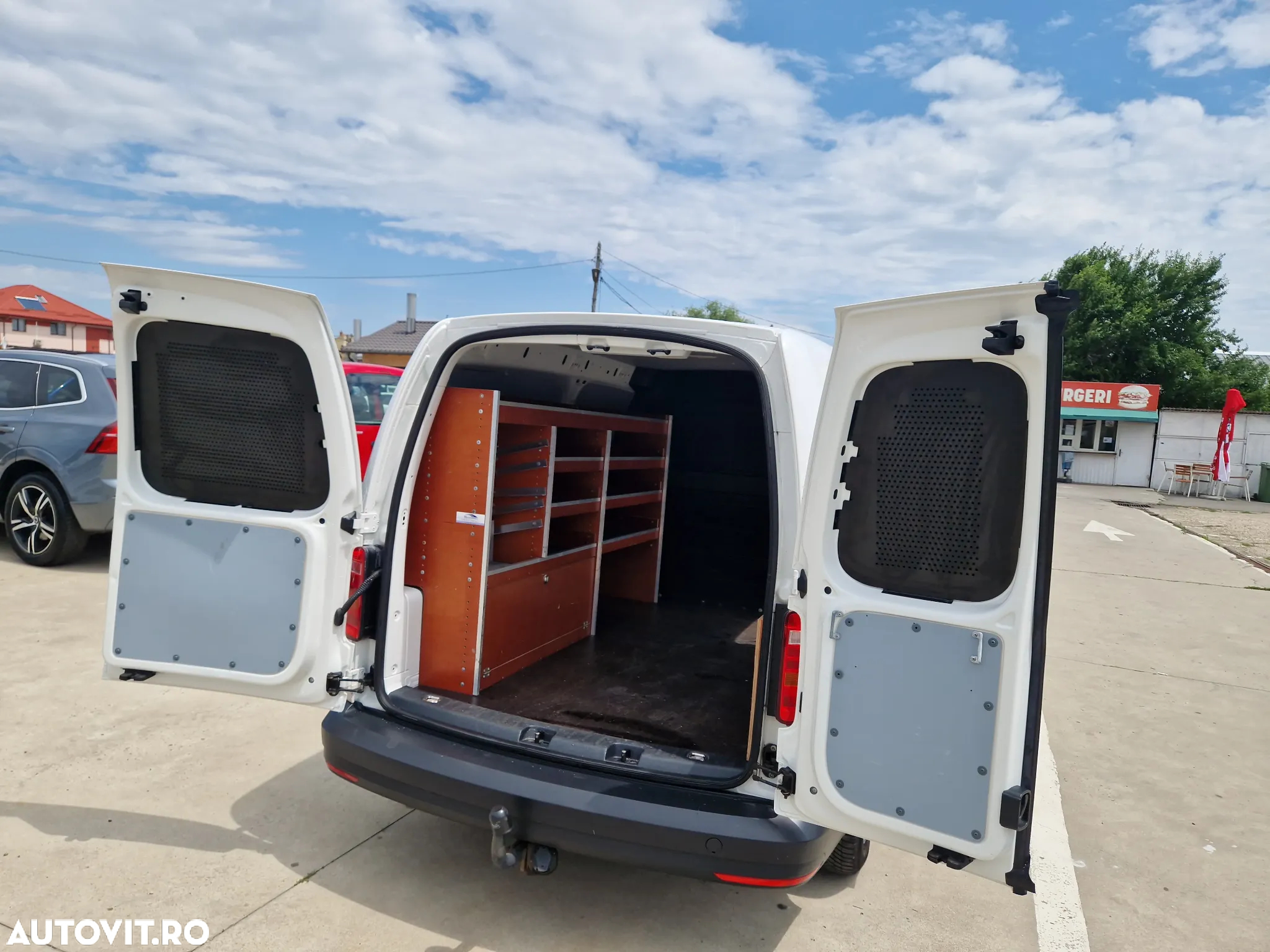 Volkswagen Caddy maxi - 8