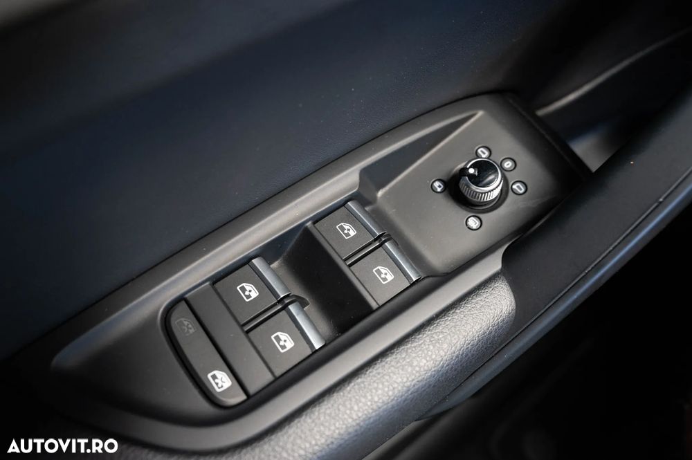 Audi Q5 40 TDI quattro S tronic sport - 27