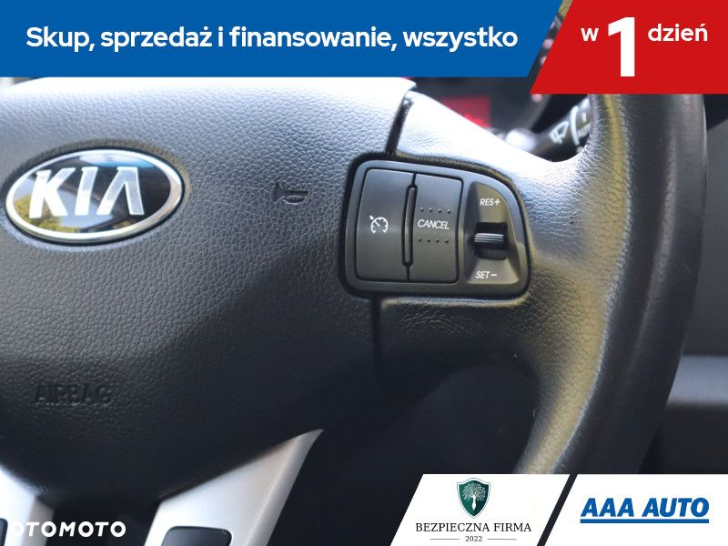 Kia Sportage - 17