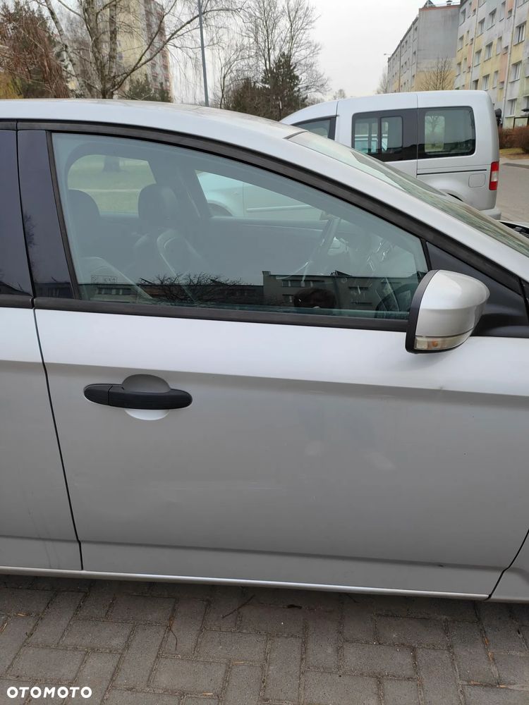 Ford Mondeo 2.0 Trend - 19