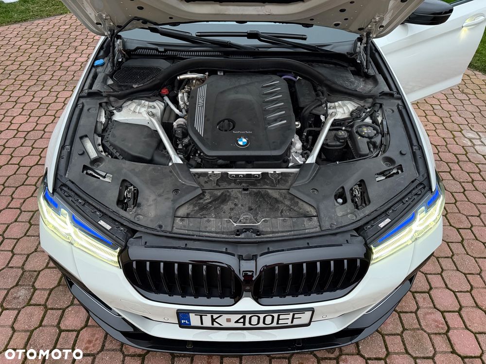 BMW Seria 5 540d xDrive M Sport Edition - 31