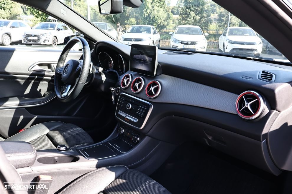 Mercedes-Benz CLA 200 d Urban Aut. - 25
