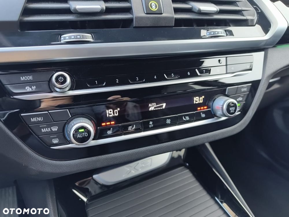 BMW X3 xDrive20d MHEV xLine sport - 8
