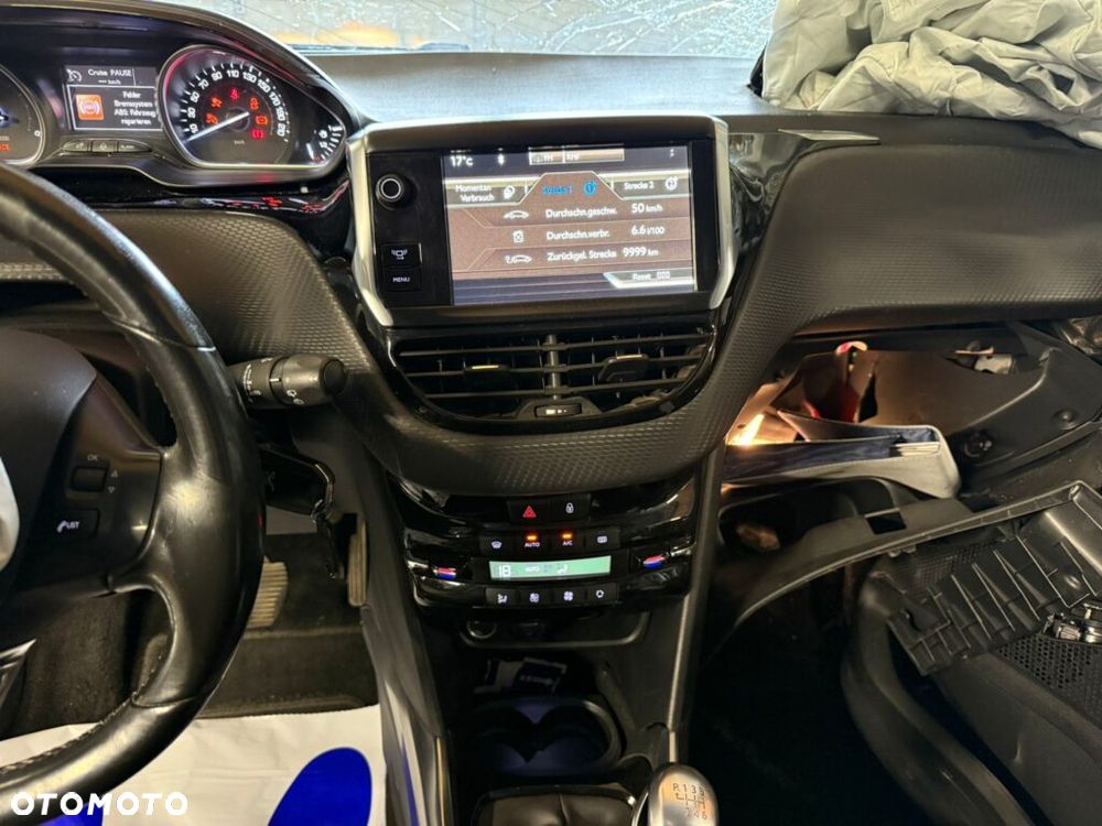 Peugeot 2008 e-HDi FAP 115 STOP & START Allure - 13