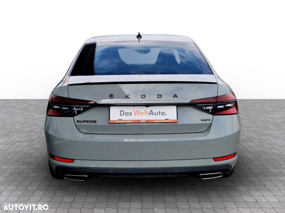 Skoda Superb 2.0 TSI DSG 4X4 Sportline - 9
