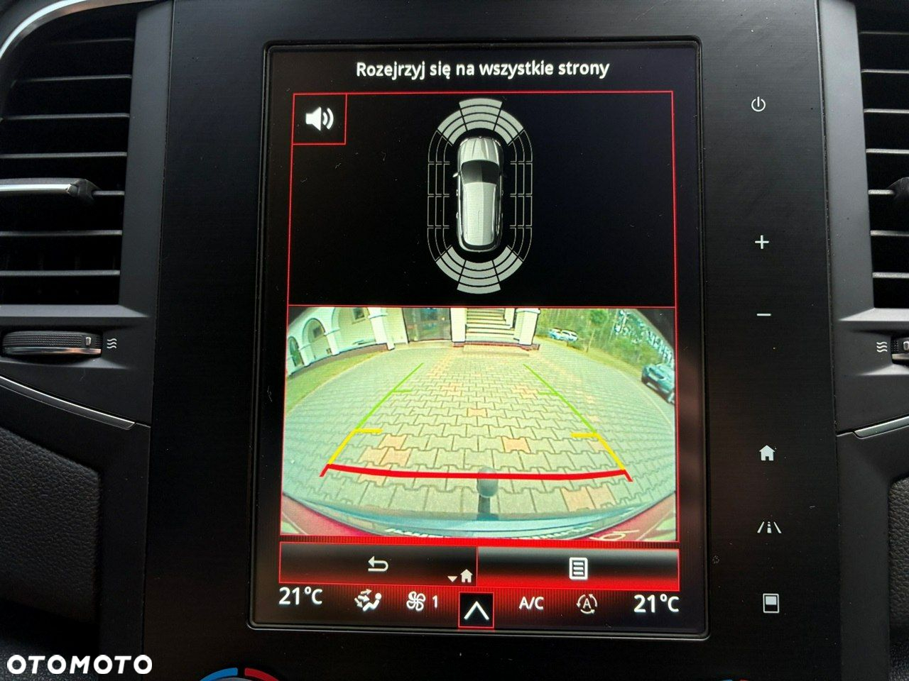 Renault Megane Grandtour ENERGY TCe 140 EDC BOSE EDITION - 22