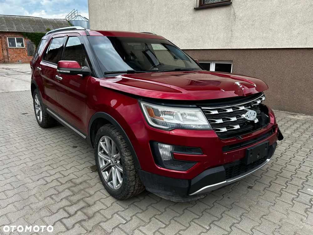 Ford Explorer - 1