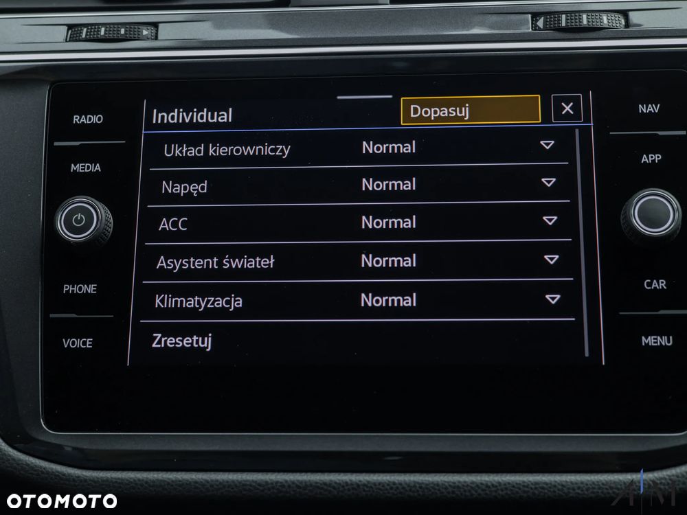 Volkswagen Tiguan Allspace 2.0 TDI 4Mot R-Line DSG 7os - 27