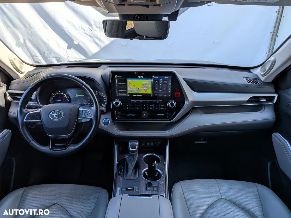 Toyota Highlander 2.5 L Dynamic Force 248CP Luxury Metallic - 17