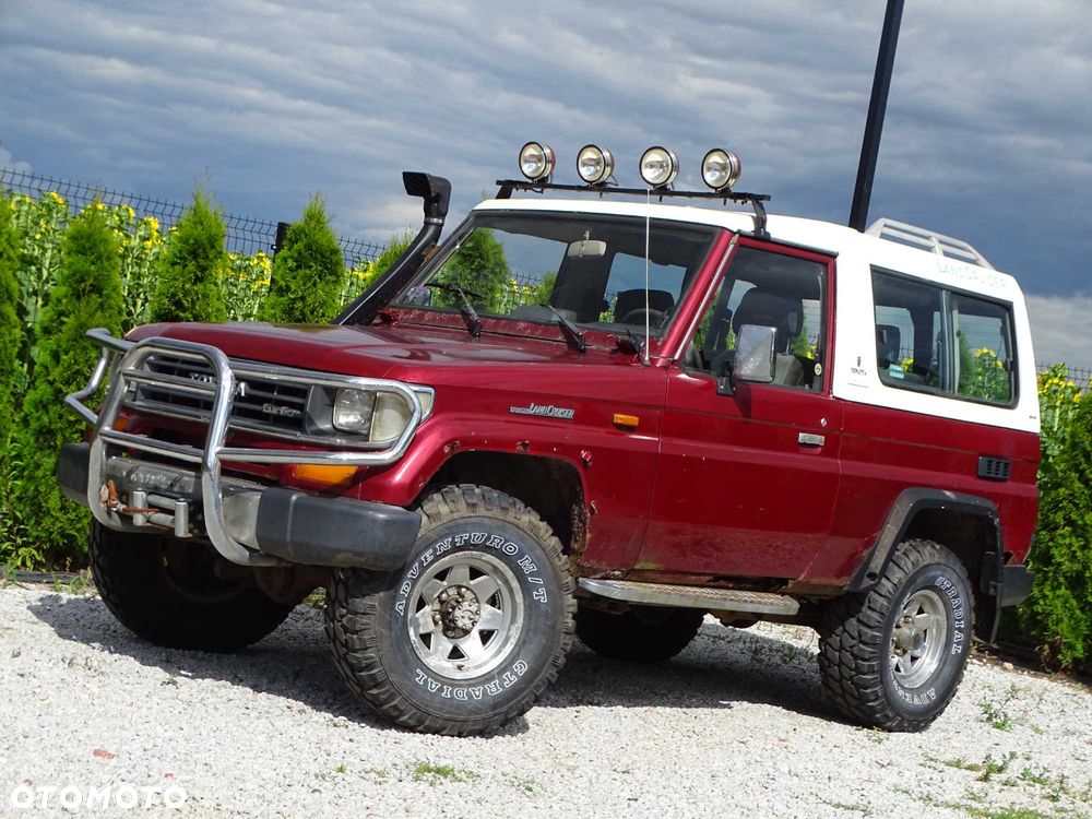 Toyota Land Cruiser