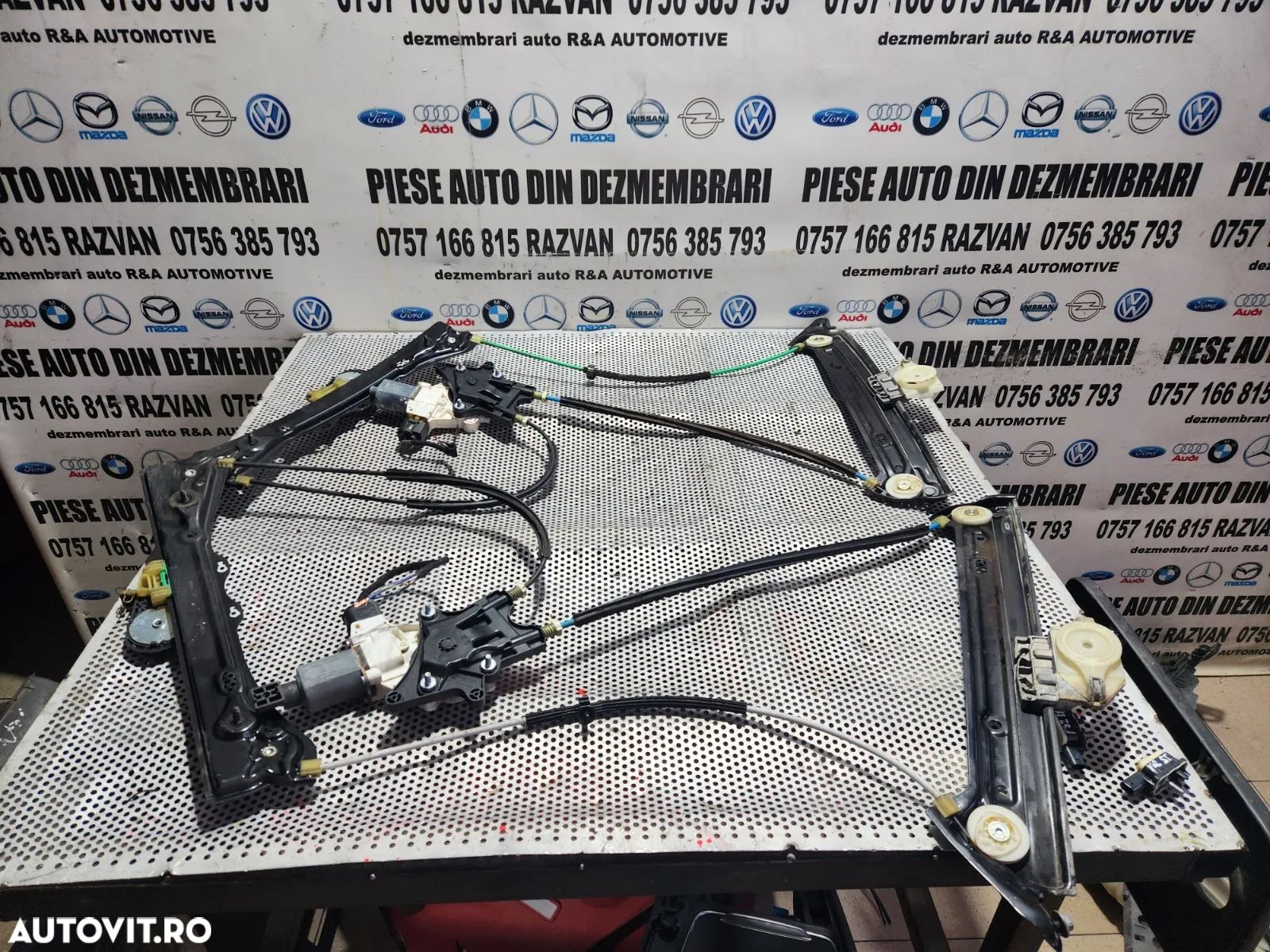 Macara Geam Stanga Dreapta Bmw Seria 4 Coupe Cabrio F32 F33 F82 F83 Volan Stanga - Dezmembrari Arad - 1