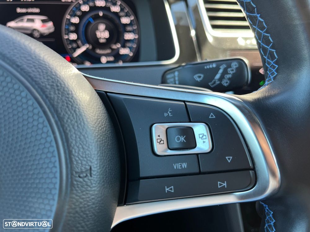 VW Golf 1.4 GTE Plug-In-Hybrid DSG - 21