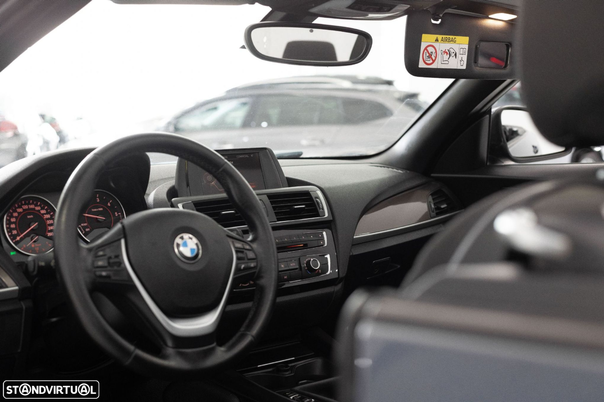 BMW 218 d Cabrio Line Sport - 36
