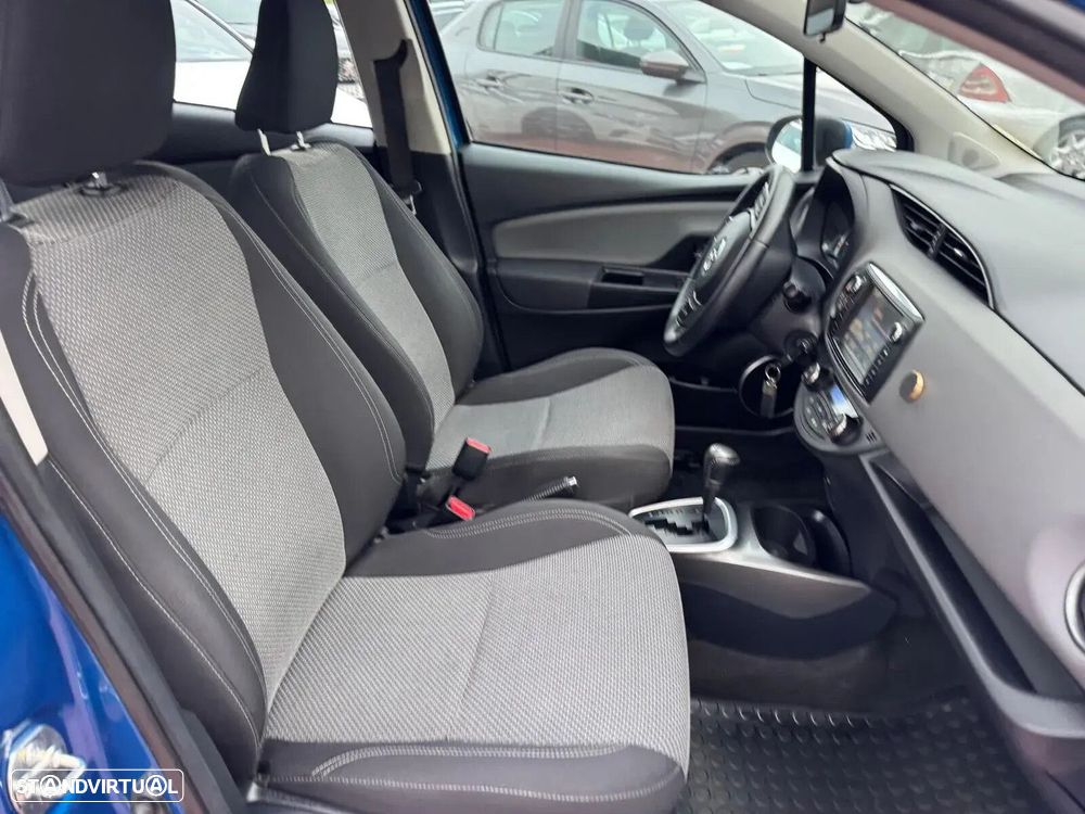 Toyota Yaris - 8
