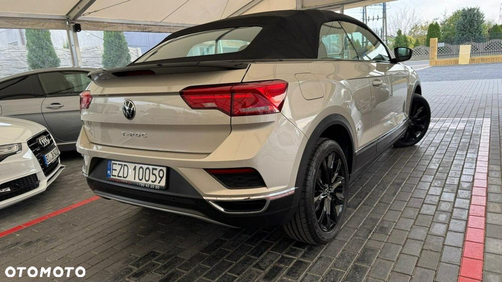Volkswagen T-Roc - 25