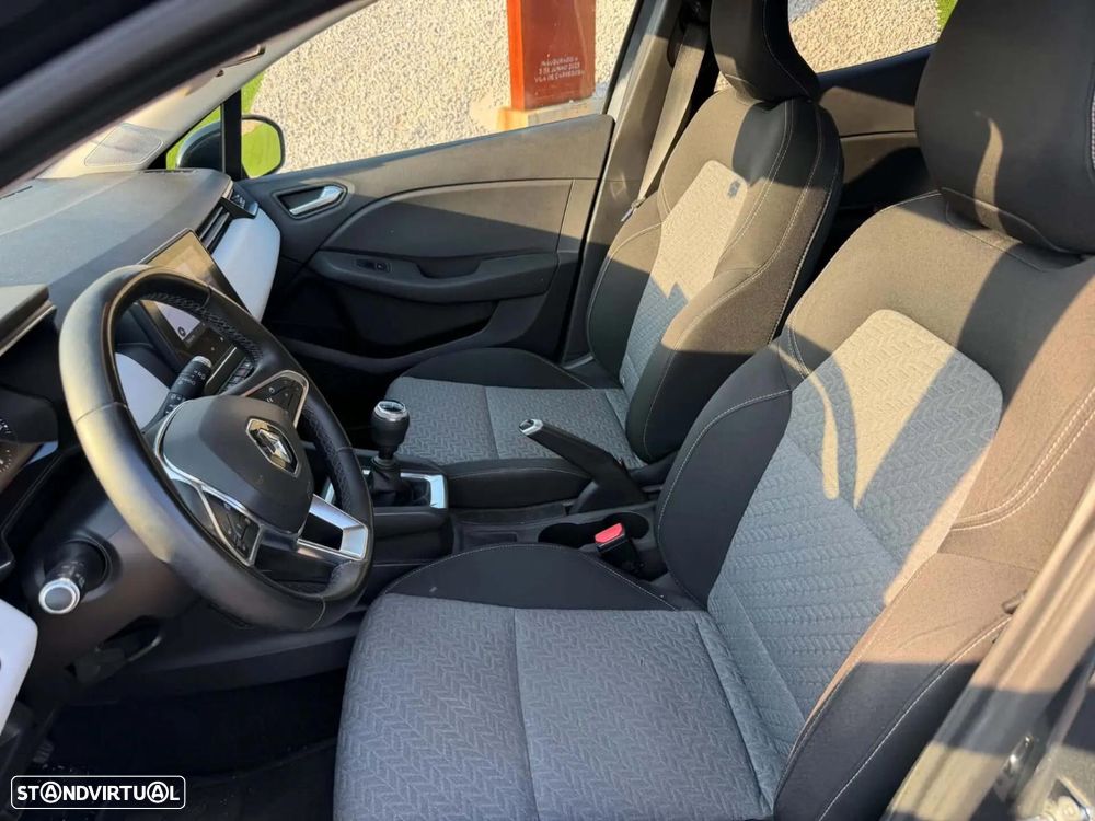 Renault Clio 1.0 TCe Intens Bi-Fuel - 11