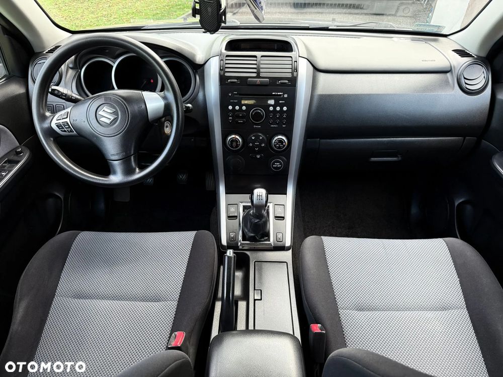 Suzuki Grand Vitara 1.6 - 32