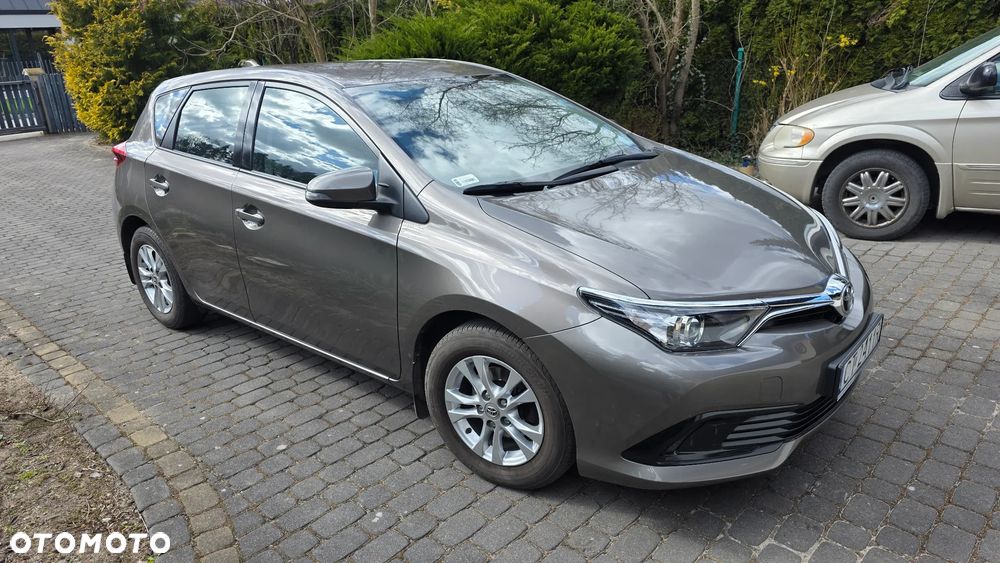 Toyota Auris 1.33 VVT-i Active - 2
