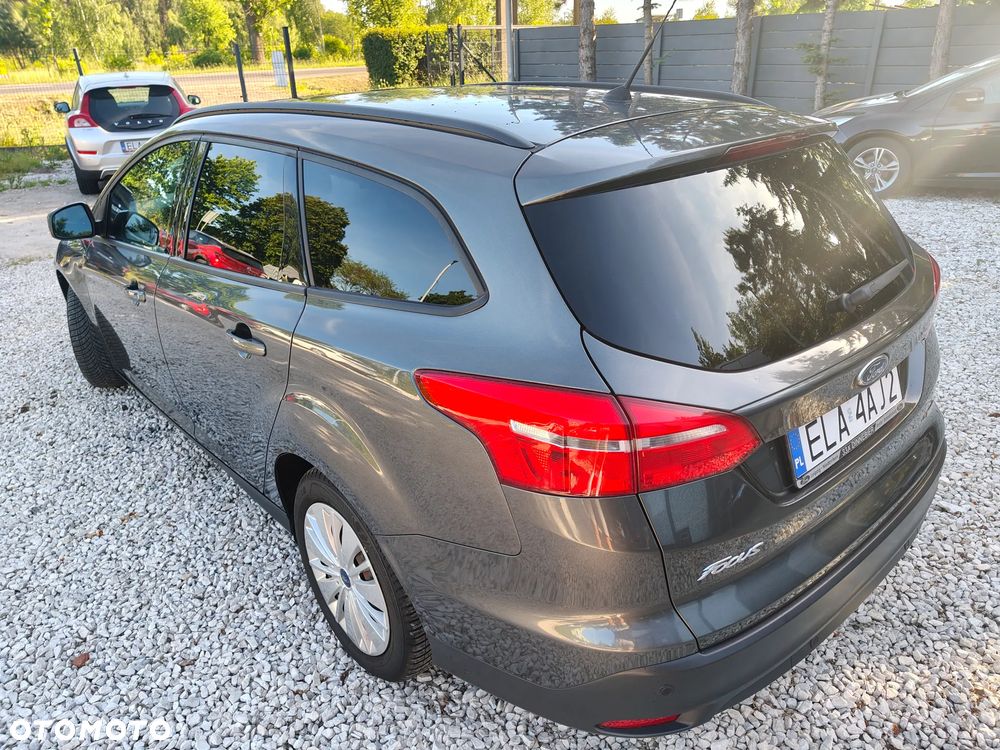 Ford Focus - 9