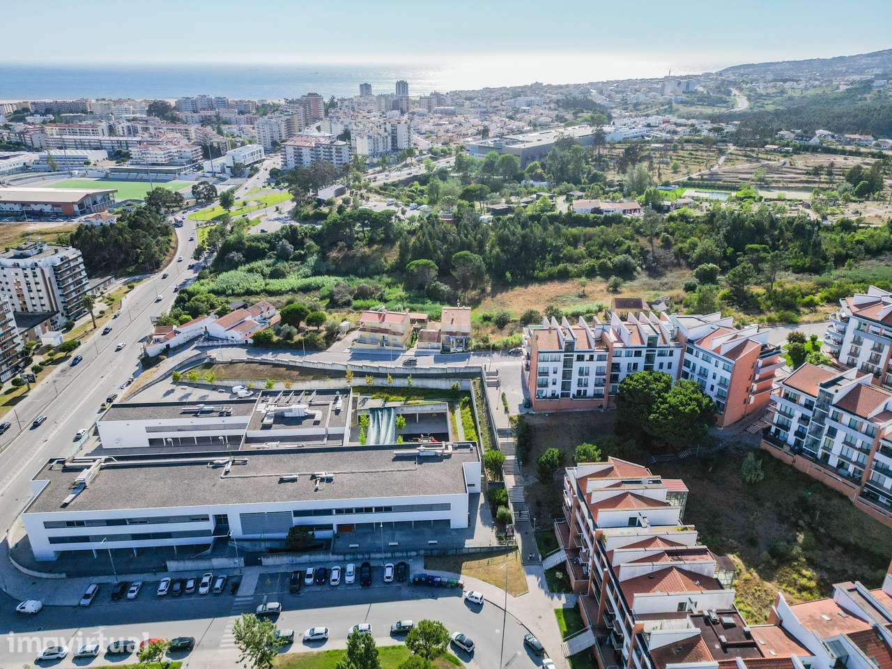 Apartamento T3 com Garagem Dupla na Quinta da Borloteira, Figueira da - Grande imagem: 2/35