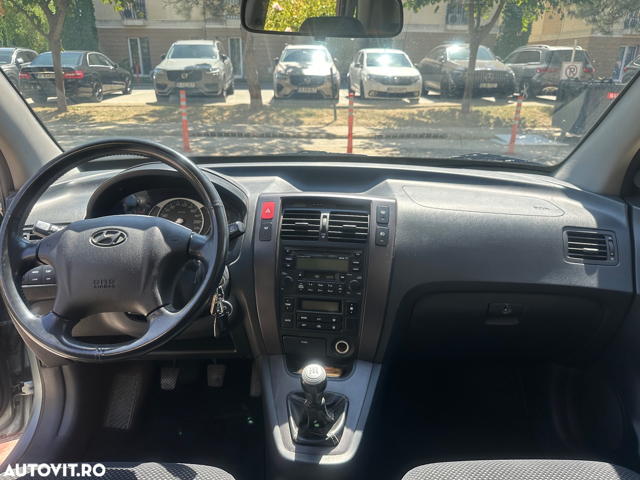 Hyundai Tucson 2.0 DOHC GLS 4WD STYLE - 12