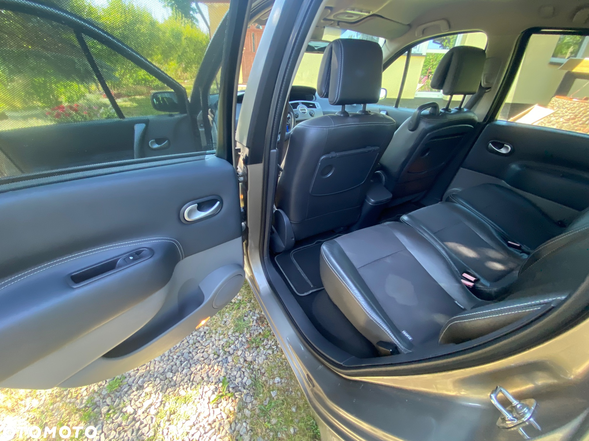 Renault Scenic - 11