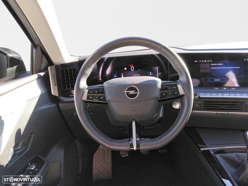 Opel Astra 1.2 T Elegance - 11