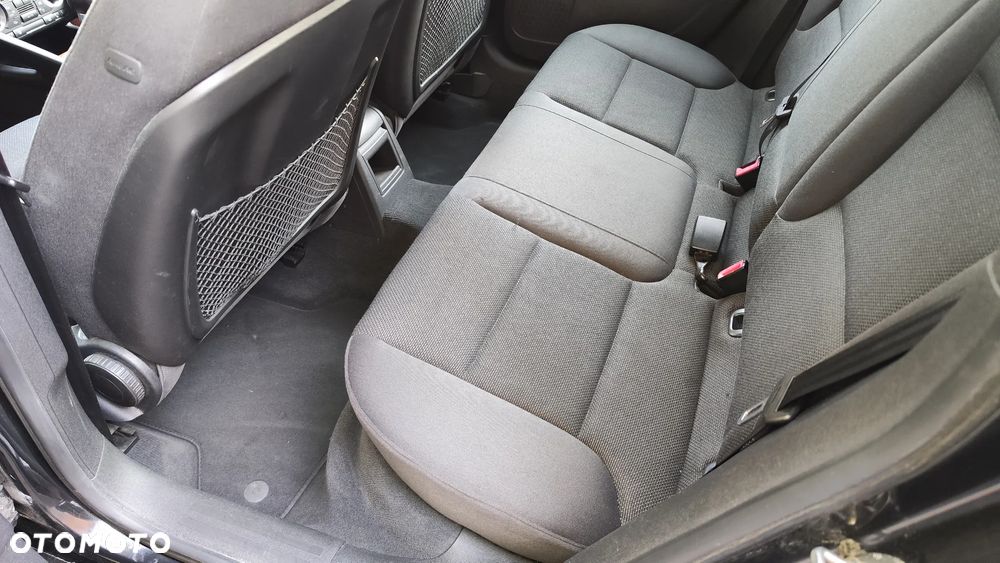 Audi A3 Sportback 1.6 Ambiente - 24