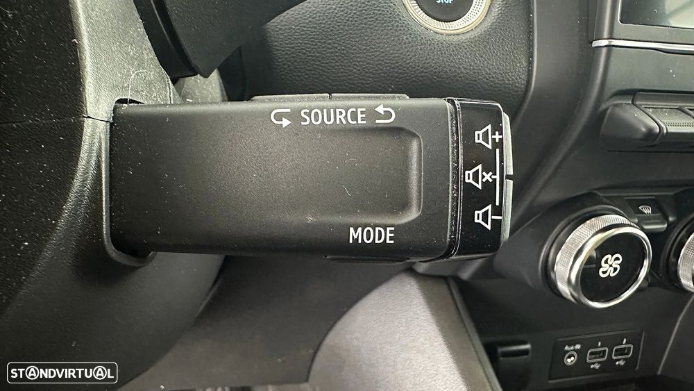 Renault Captur 1.6 E-Tech Plug-In Intens - 36
