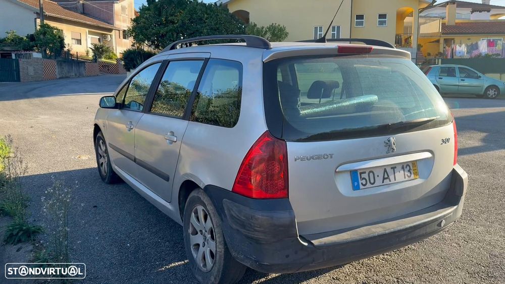 Peugeot 307 Break - 11