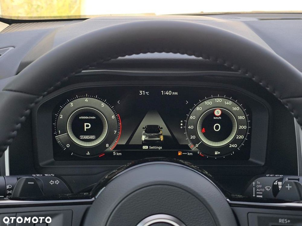 Nissan Qashqai 1.3 DIG-T mHEV N-Connecta Xtronic - 10
