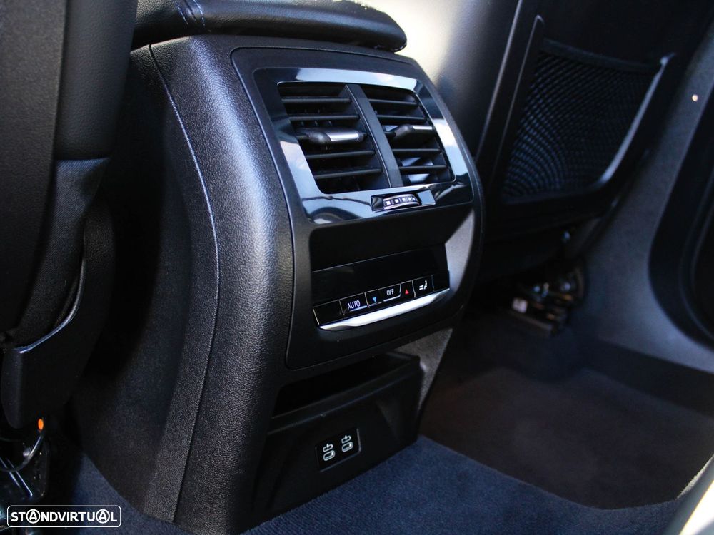 BMW X3 30 e xDrive Pack M - 55