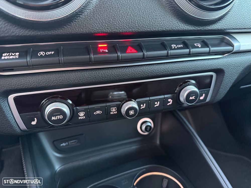 Audi S3 Sportback 2.0 TFSi quattro - 25