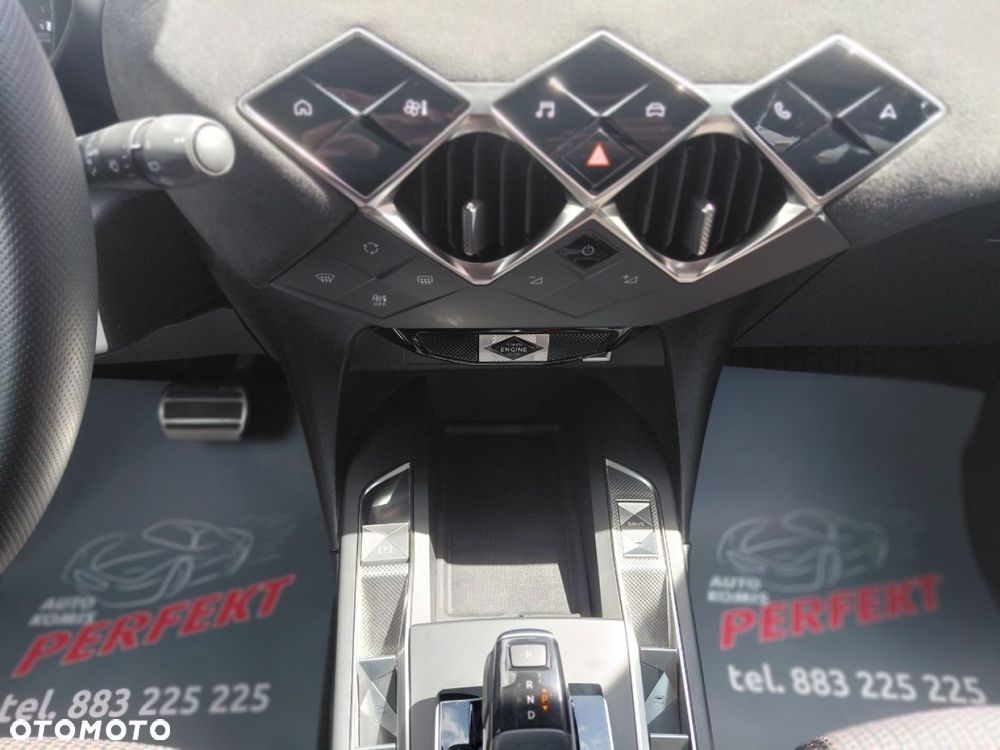 DS Automobiles DS 3 Crossback - 17