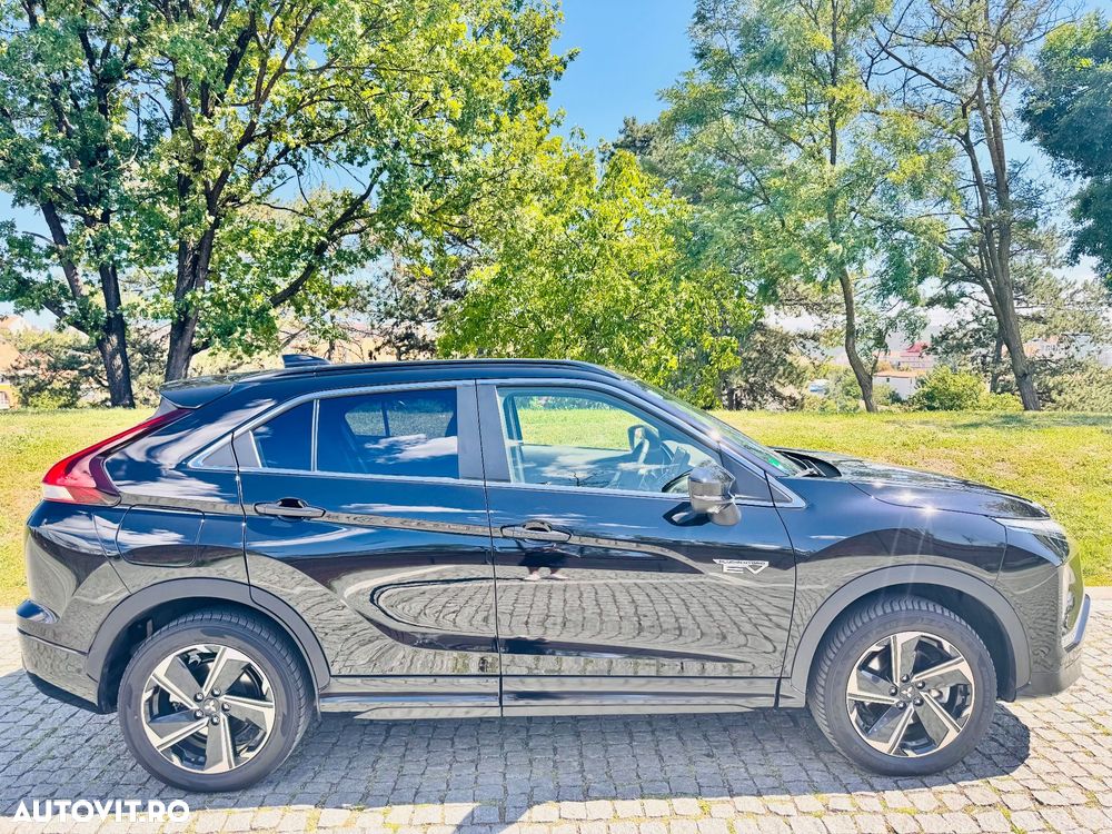 Mitsubishi Eclipse-Cross - 11