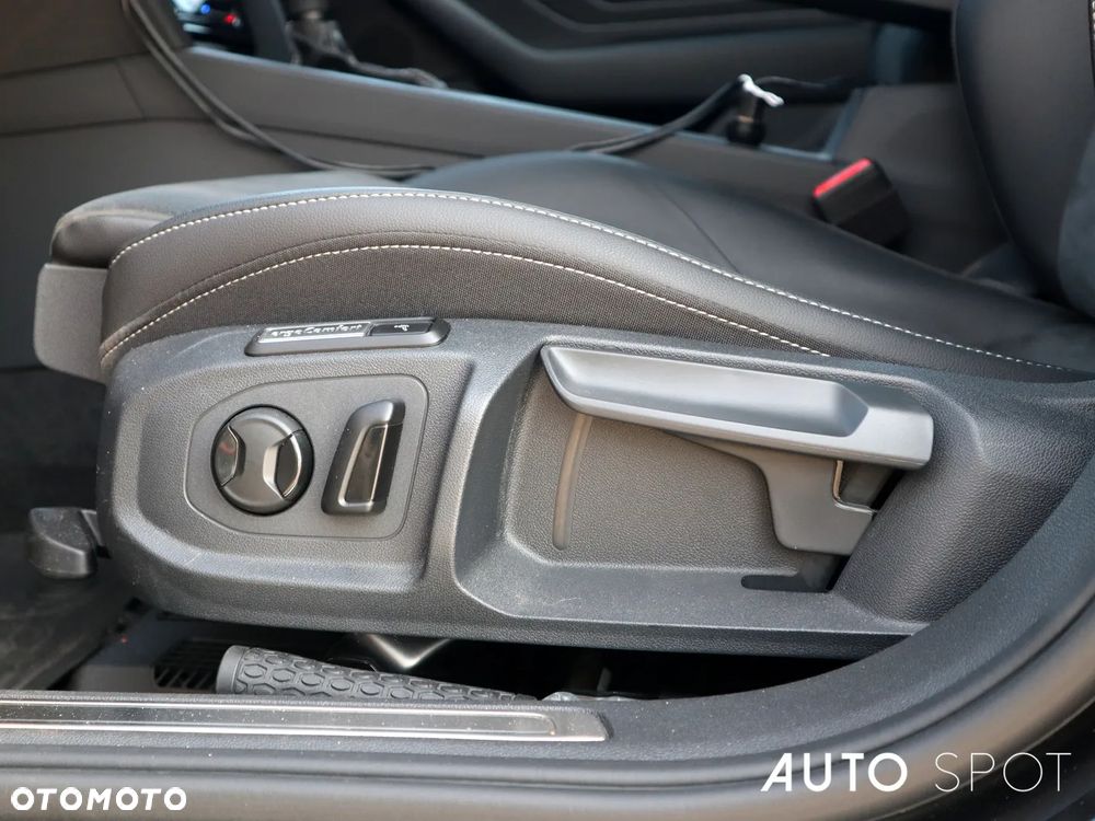 Volkswagen Arteon 2.0 TDI 4Motion R-Line DSG - 15