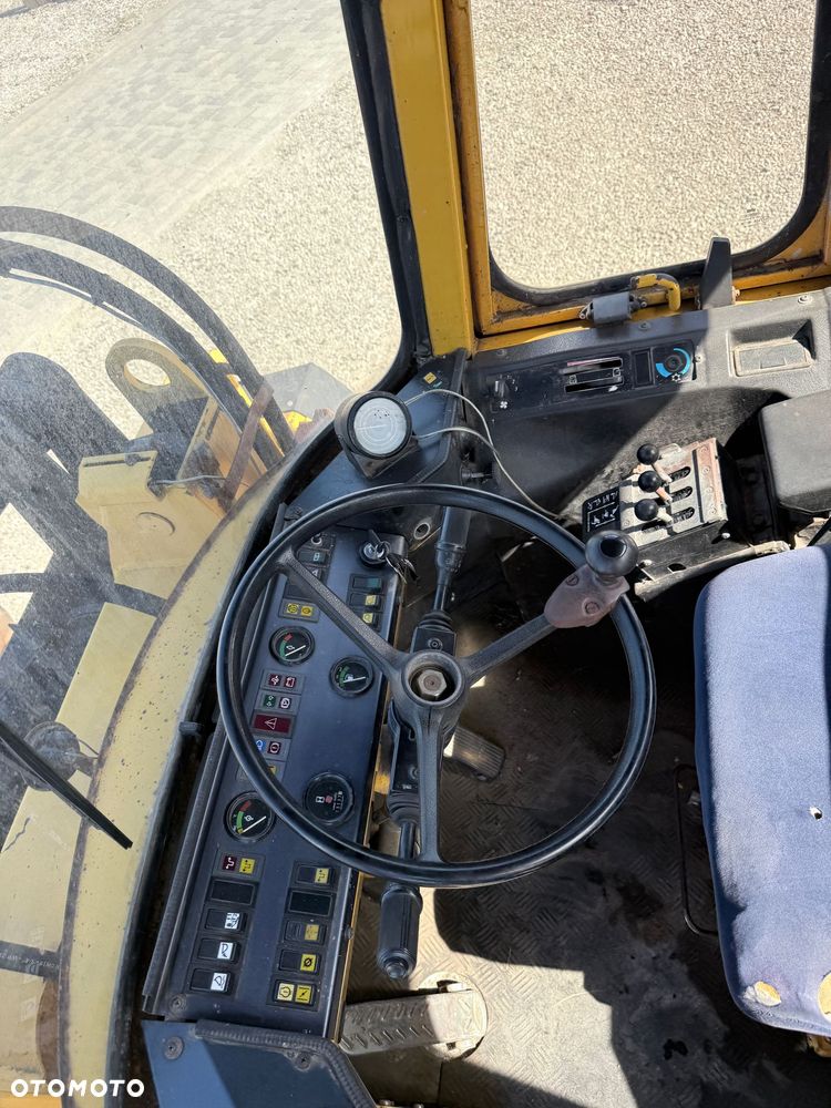 Volvo L70 BM - 16