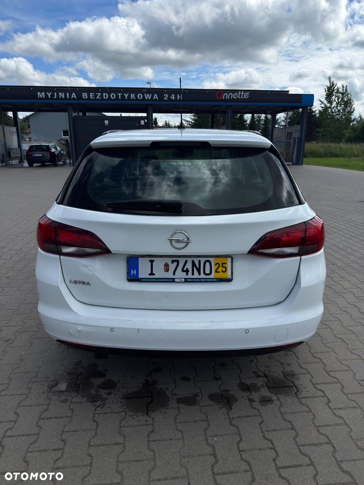 Opel Astra - 4
