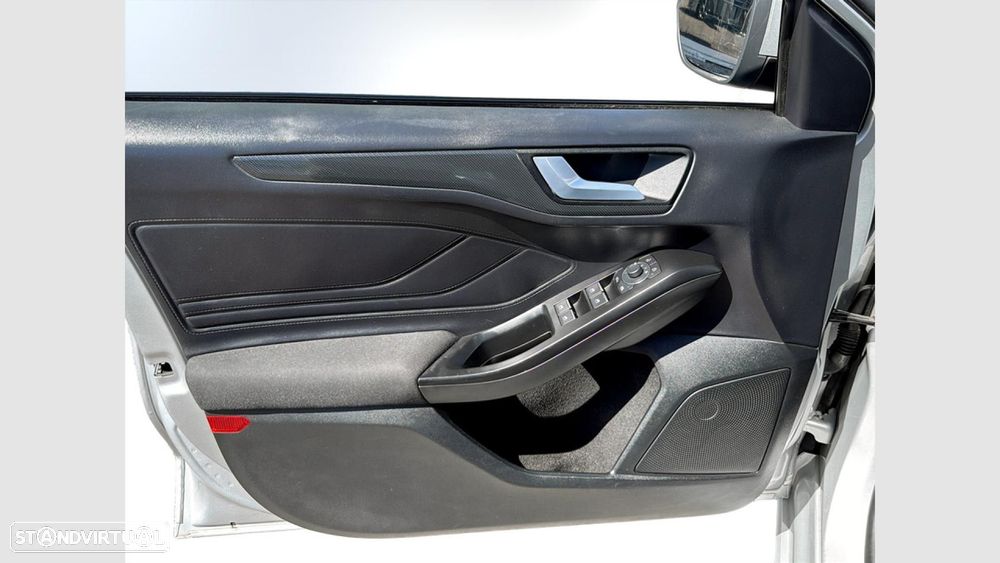 Ford Focus 1.0 EcoBoost MHEV ST-Line Aut. - 11