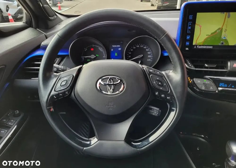 Toyota C-HR - 15