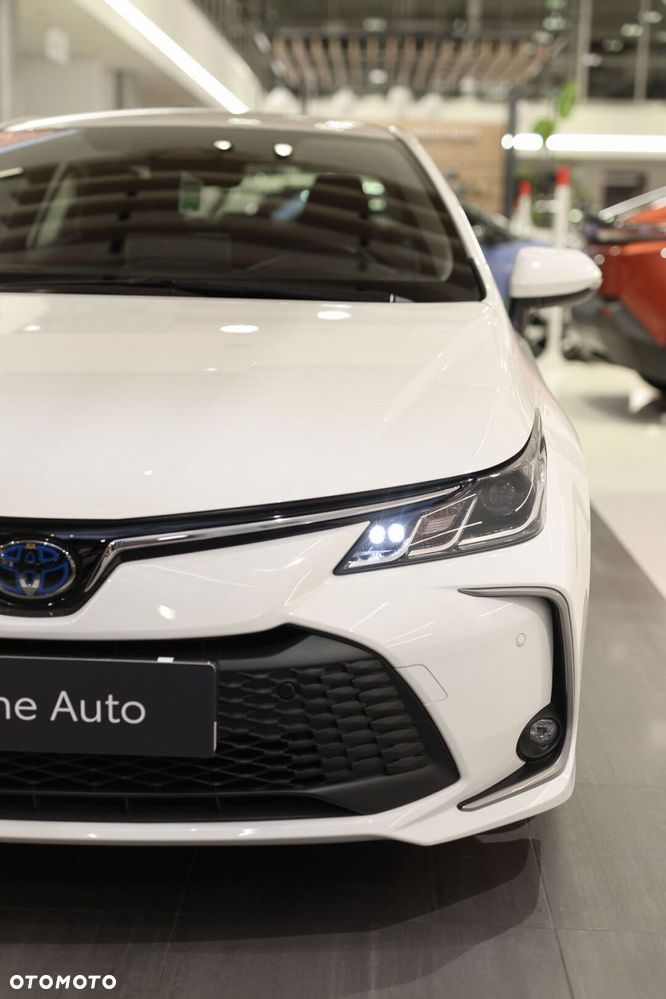 Toyota Corolla 1.8 Hybrid Comfort - 35