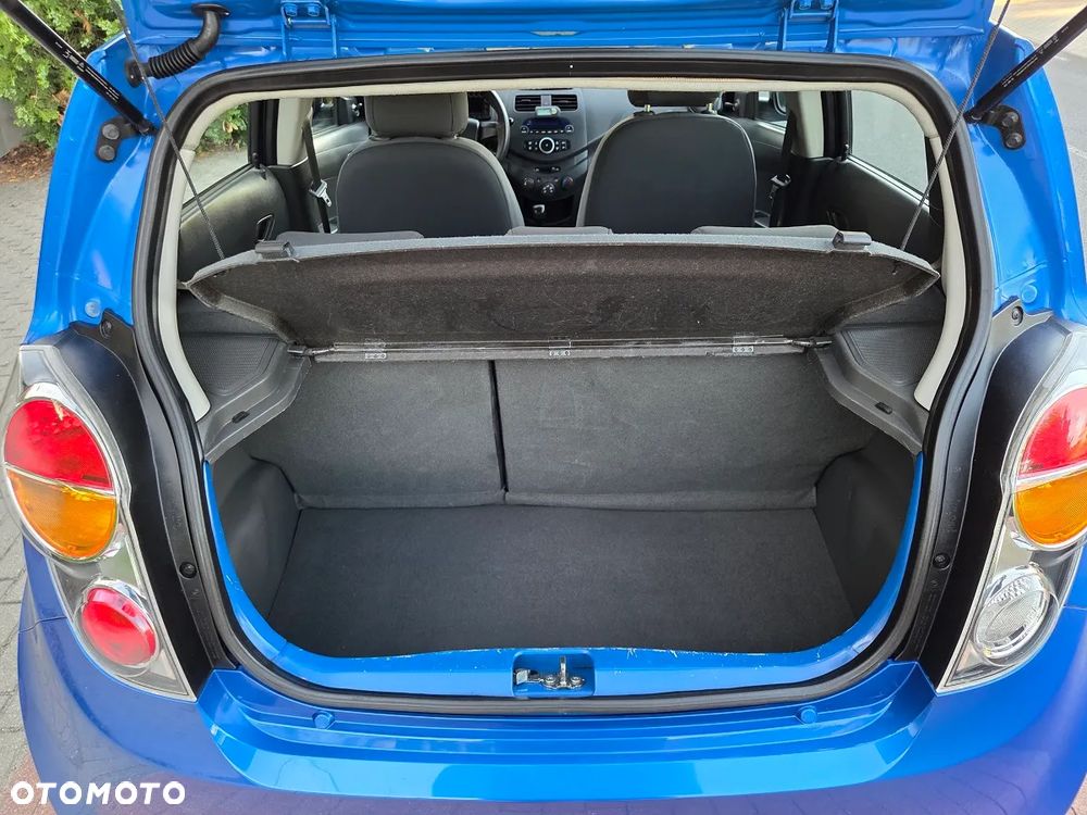 Chevrolet Spark 1.0 Base - 14