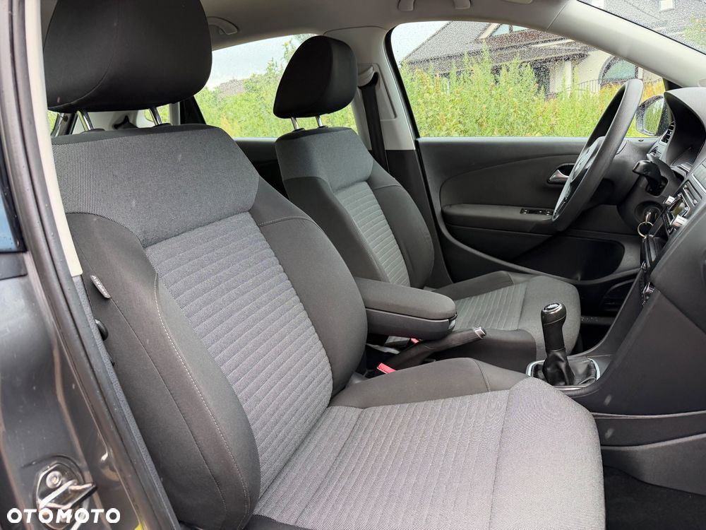 Volkswagen Polo 1.4 Comfortline - 33