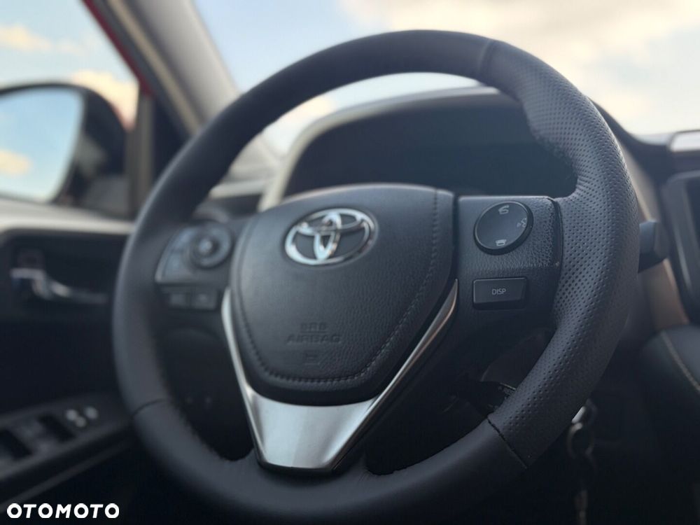Toyota RAV4 2.0 D-4D Premium 4x2 - 17