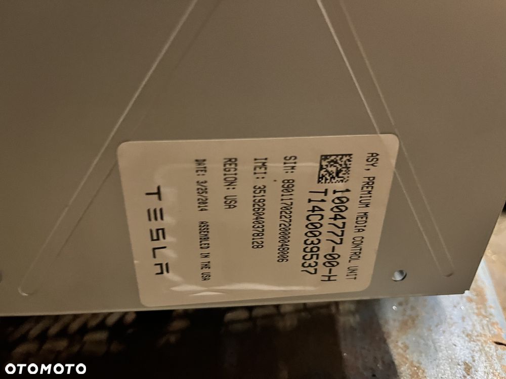 Wyświetlać główny Tesla Model S 14-16r. - 2